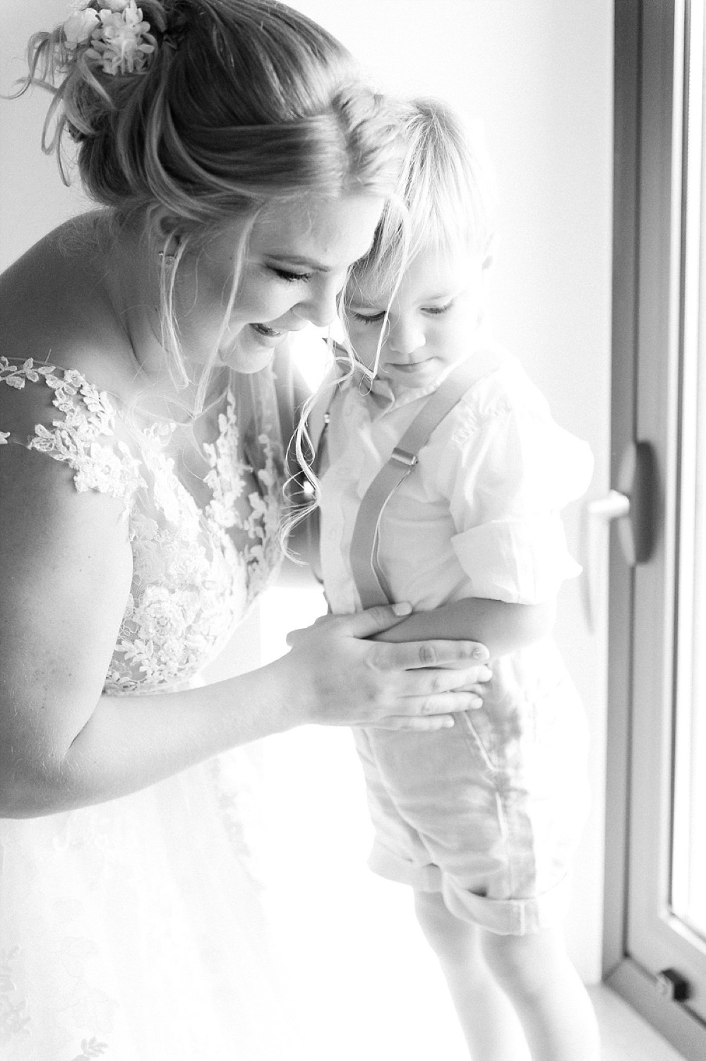 this-sunshine-filled-wedding-is-about