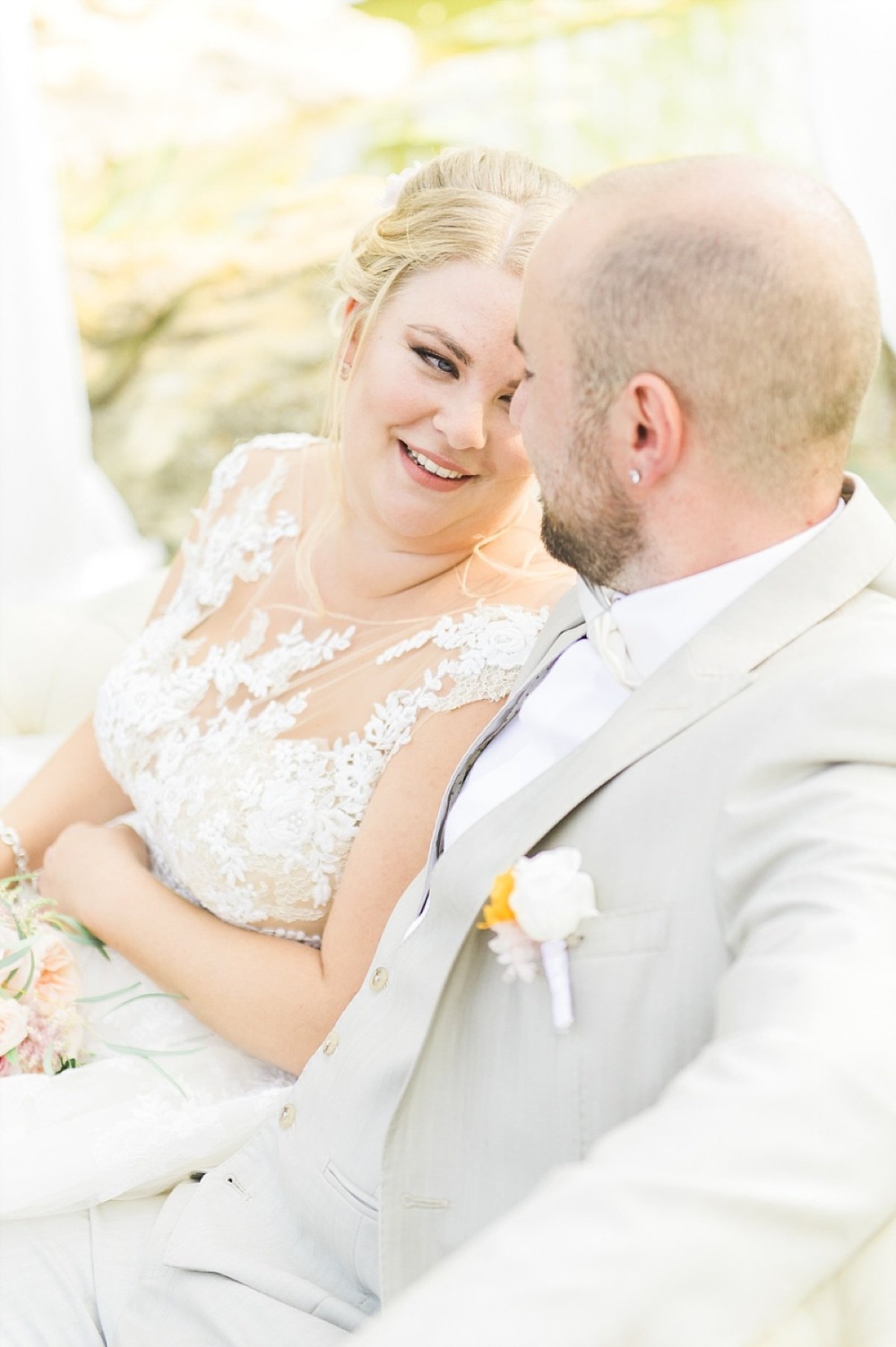 this-sunshine-filled-wedding-is-about