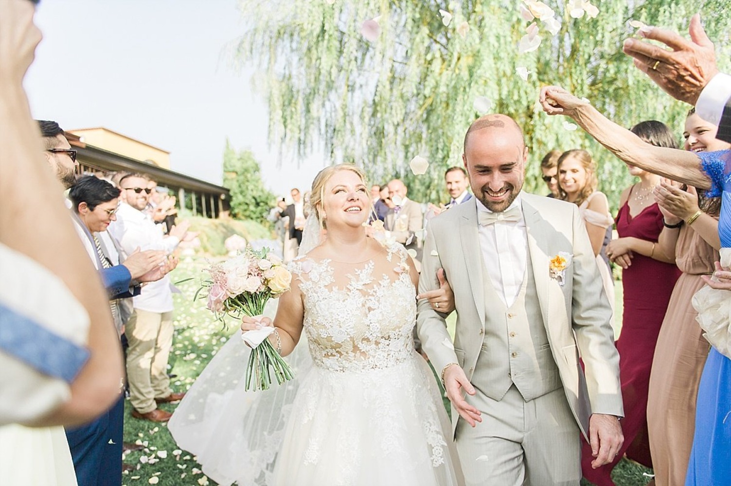 this-sunshine-filled-wedding-is-about