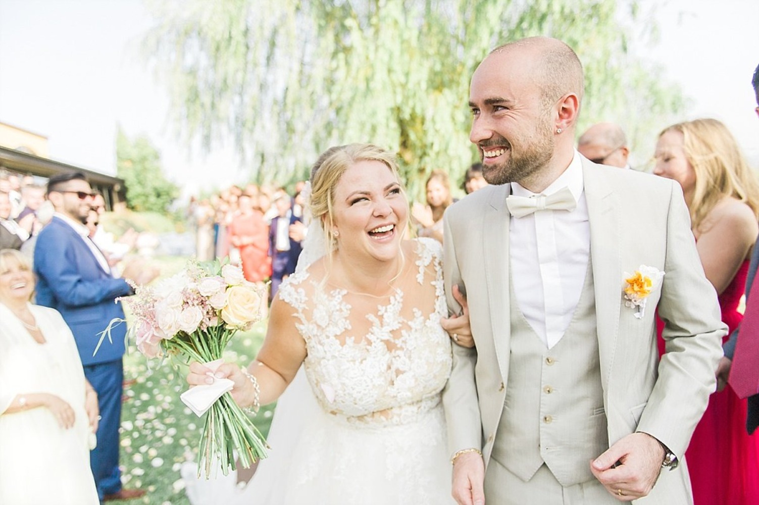 this-sunshine-filled-wedding-is-about