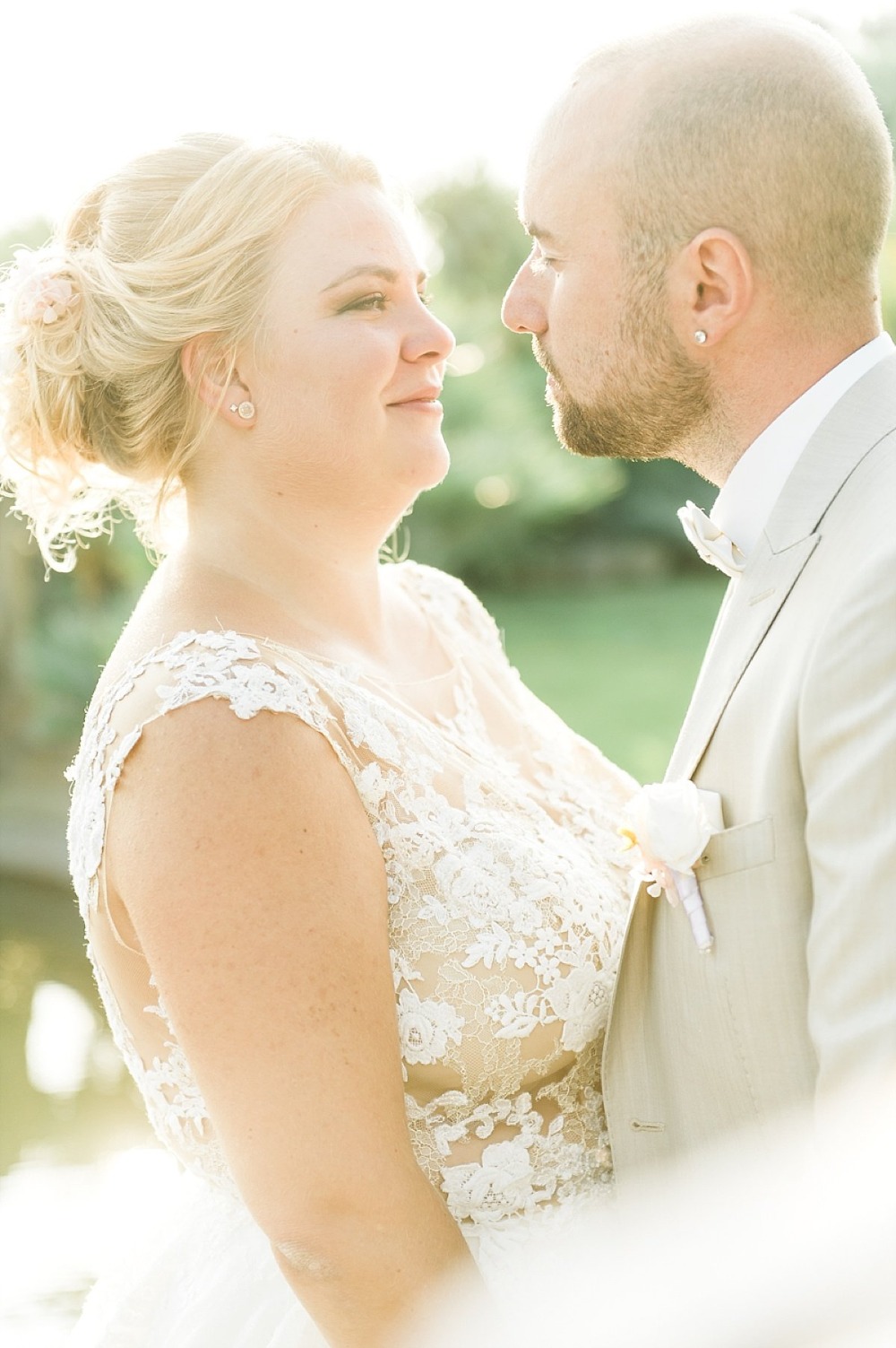 this-sunshine-filled-wedding-is-about