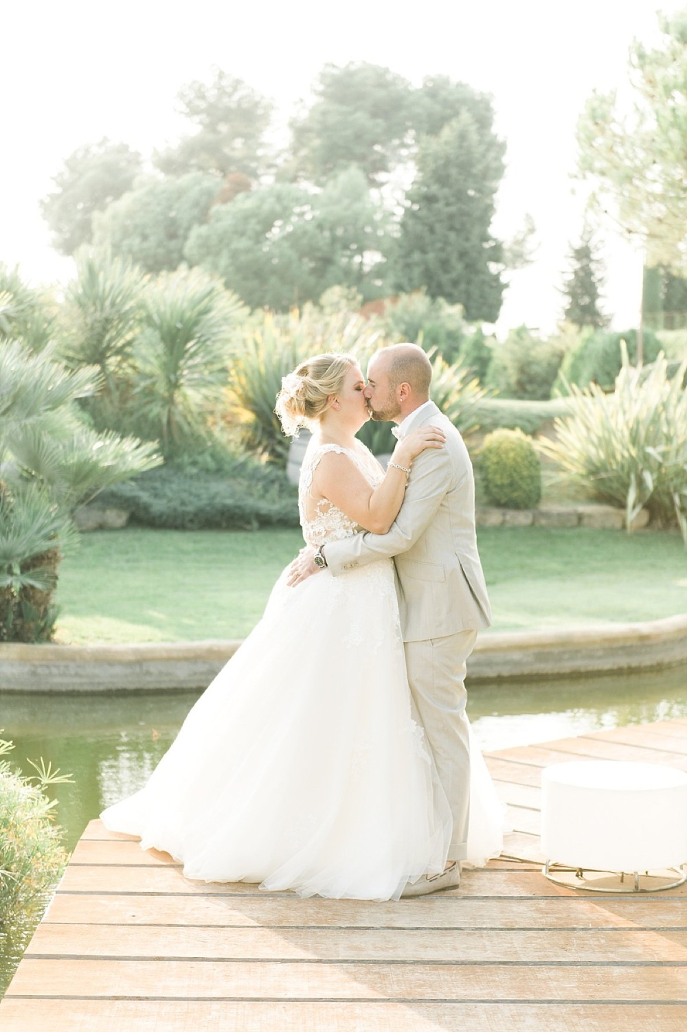 this-sunshine-filled-wedding-is-about