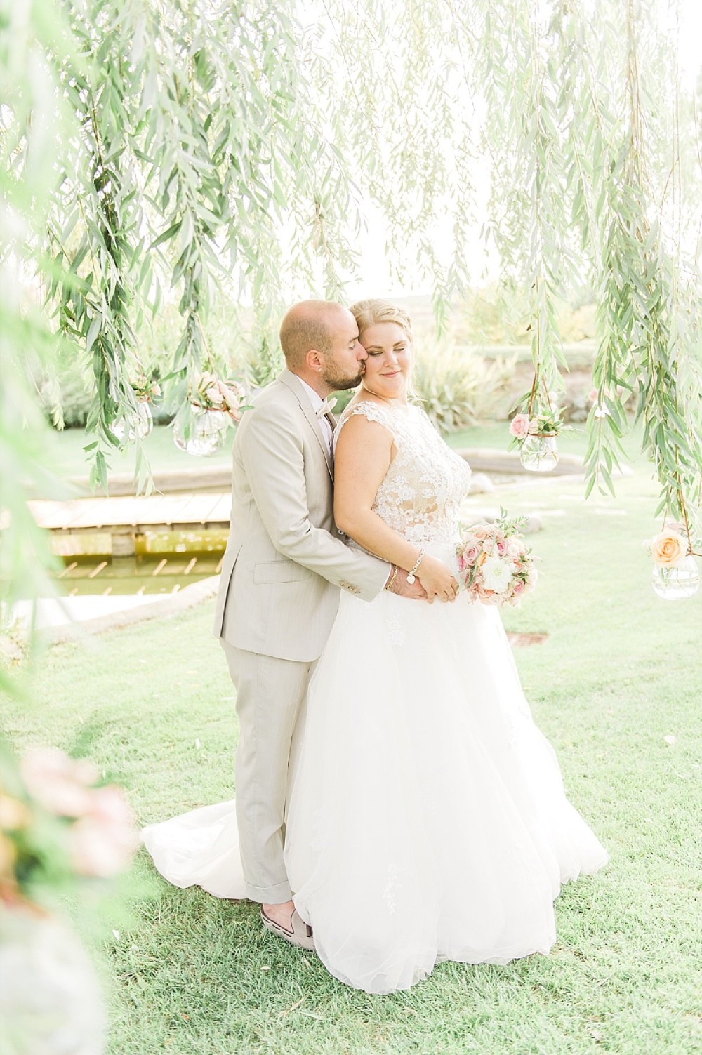this-sunshine-filled-wedding-is-about