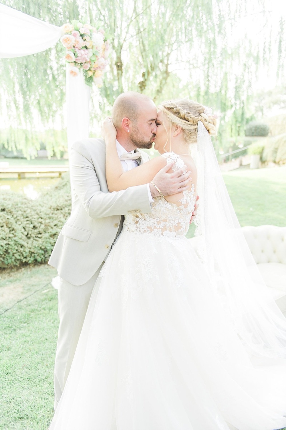 this-sunshine-filled-wedding-is-about