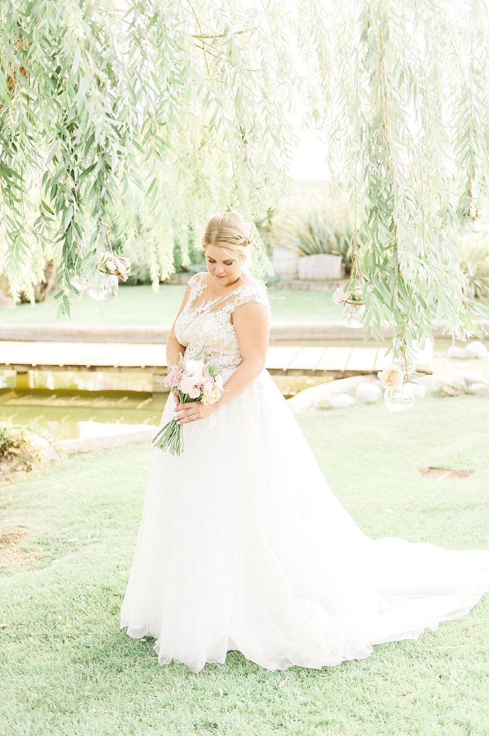 this-sunshine-filled-wedding-is-about