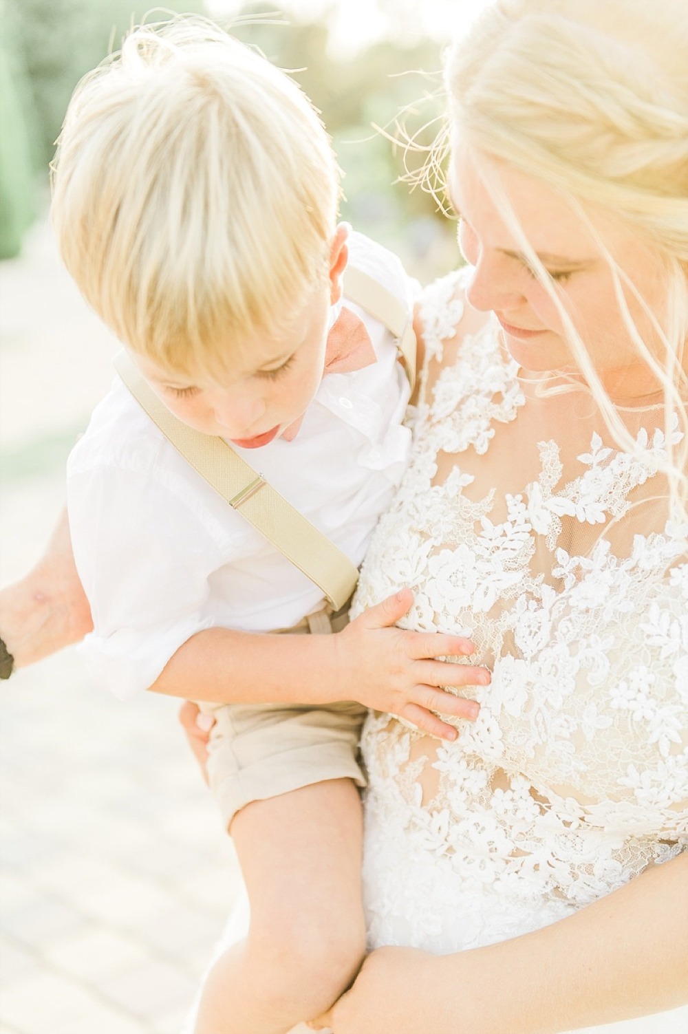 this-sunshine-filled-wedding-is-about