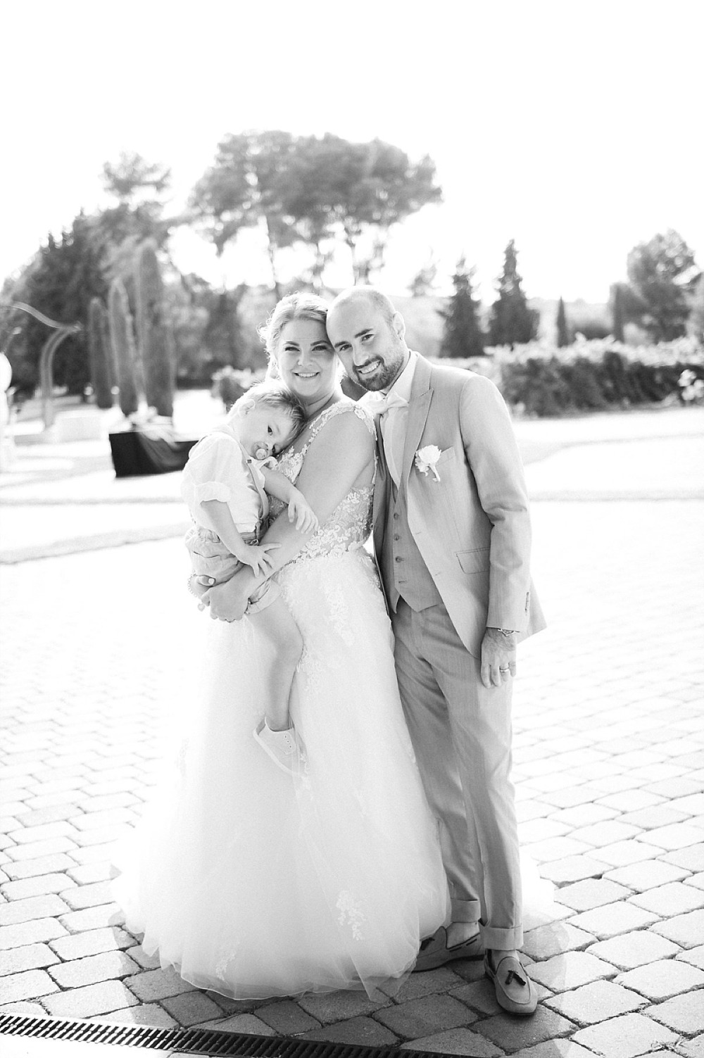 this-sunshine-filled-wedding-is-about