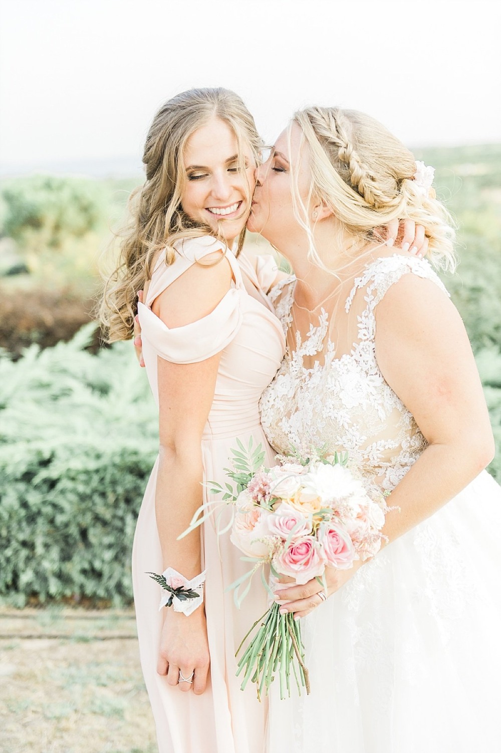 this-sunshine-filled-wedding-is-about