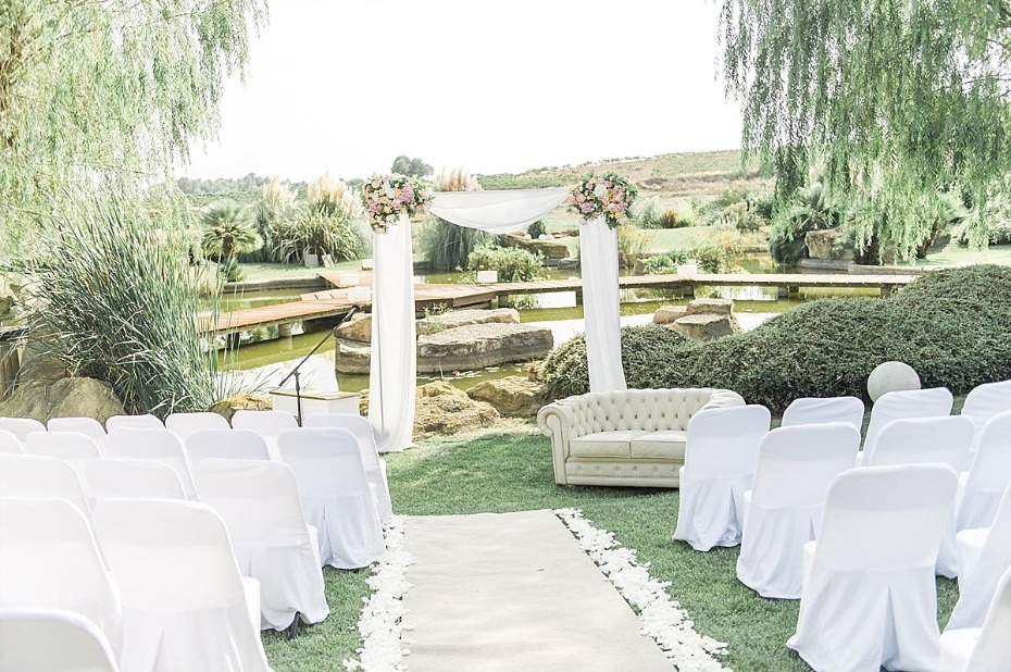 elegant white outdoor wedding ceremony