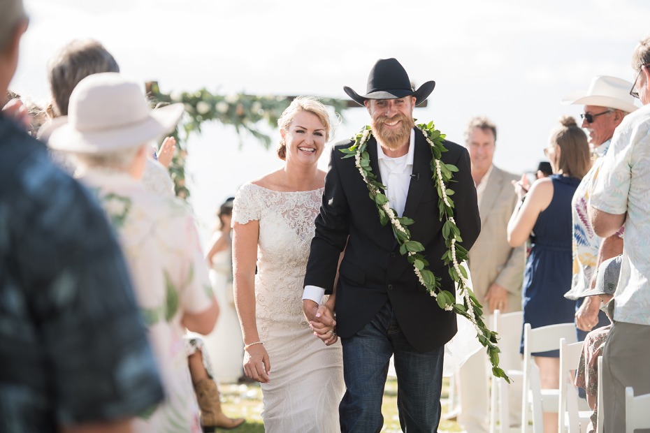 Gorgeous ranch wedding in Maui
