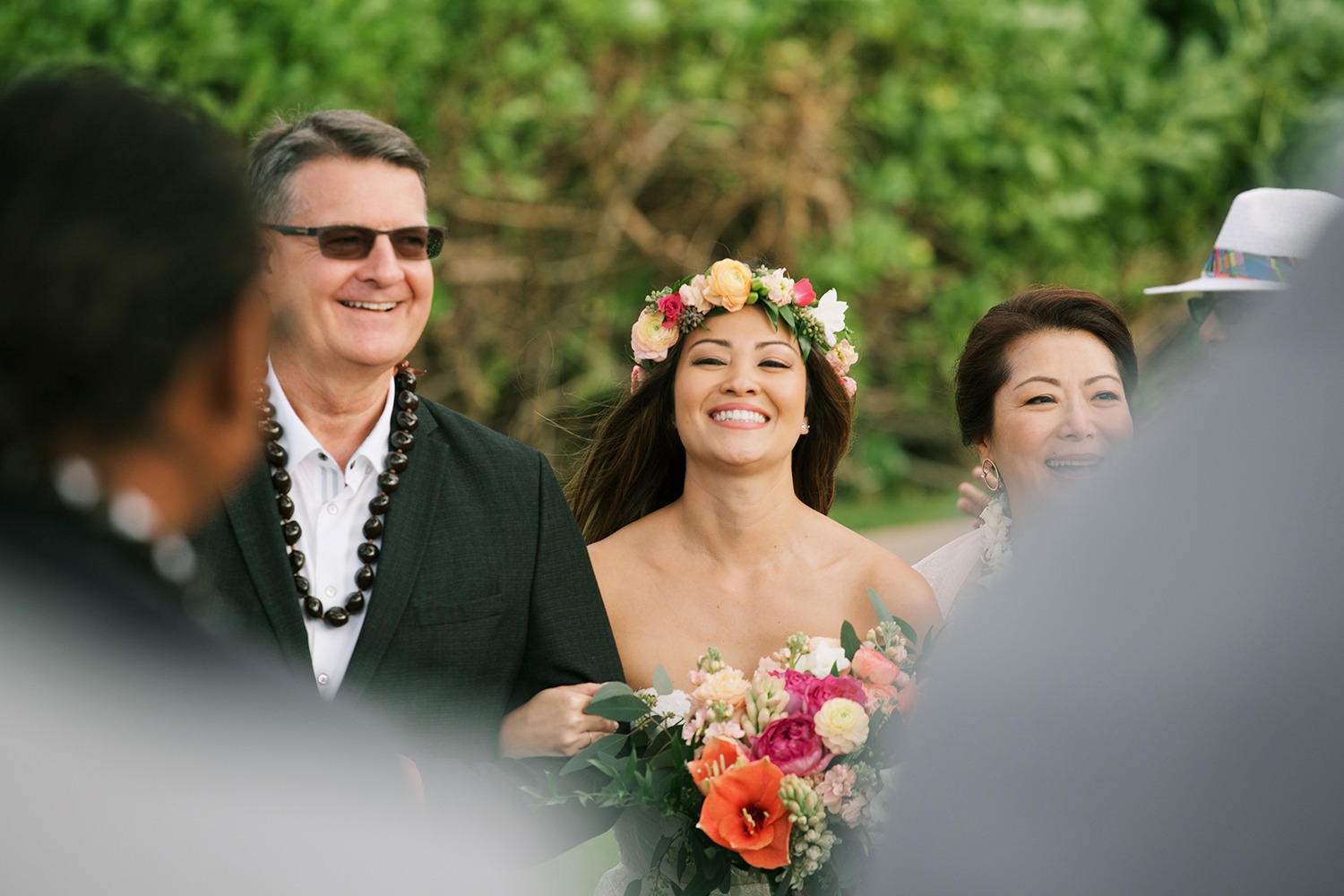 a-vintage-boho-chic-hawaiian-wedding