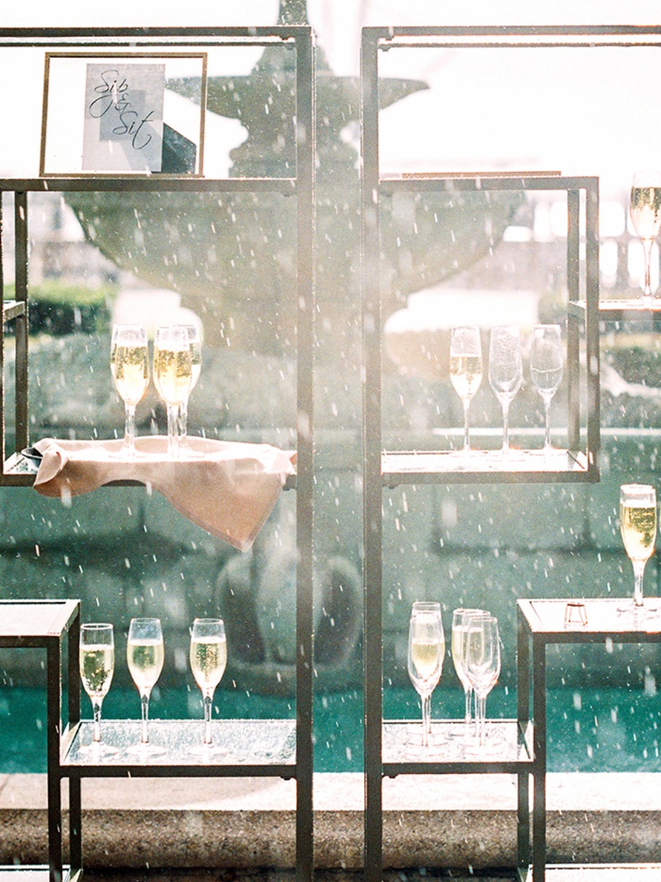 Sip in sit for the ceremony guests
