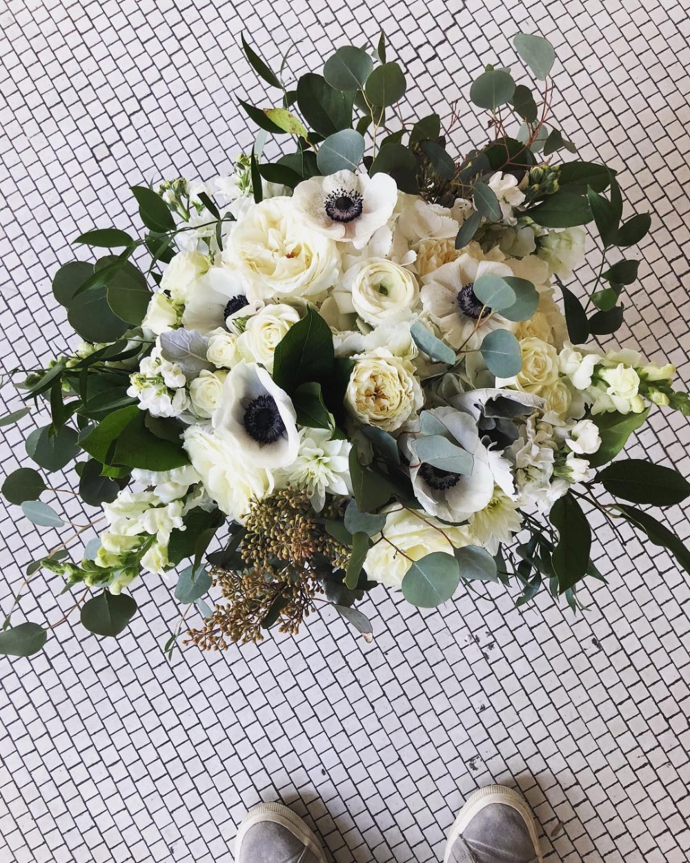 bouquets-dying-over_-wildhillflowers
