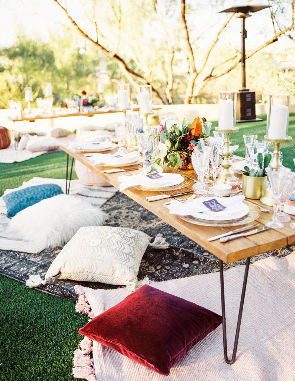 cozy-estate-wedding-with-modern-earthy