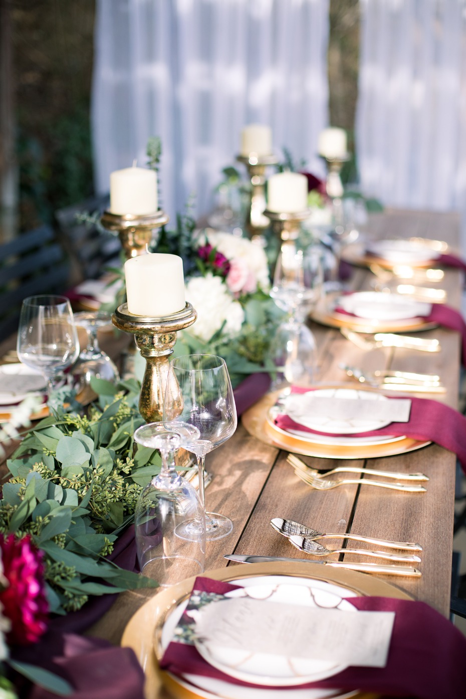 romantic wedding table decor for your winter wedding
