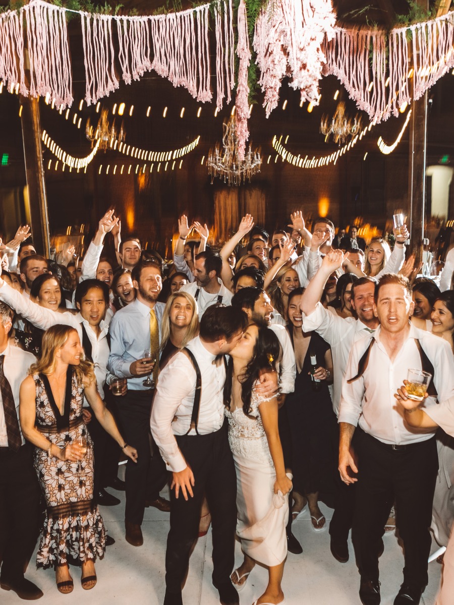 How To Have A Raging Wedding That Is Classy