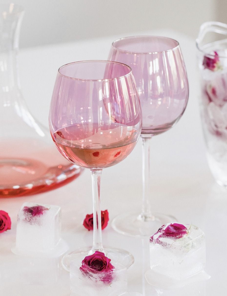 fancy pink wine glasses