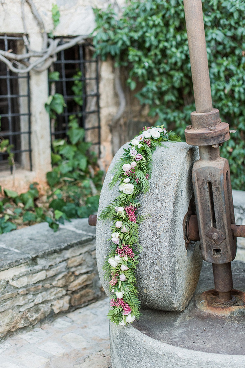 soft-pink-and-emerald-green-winter