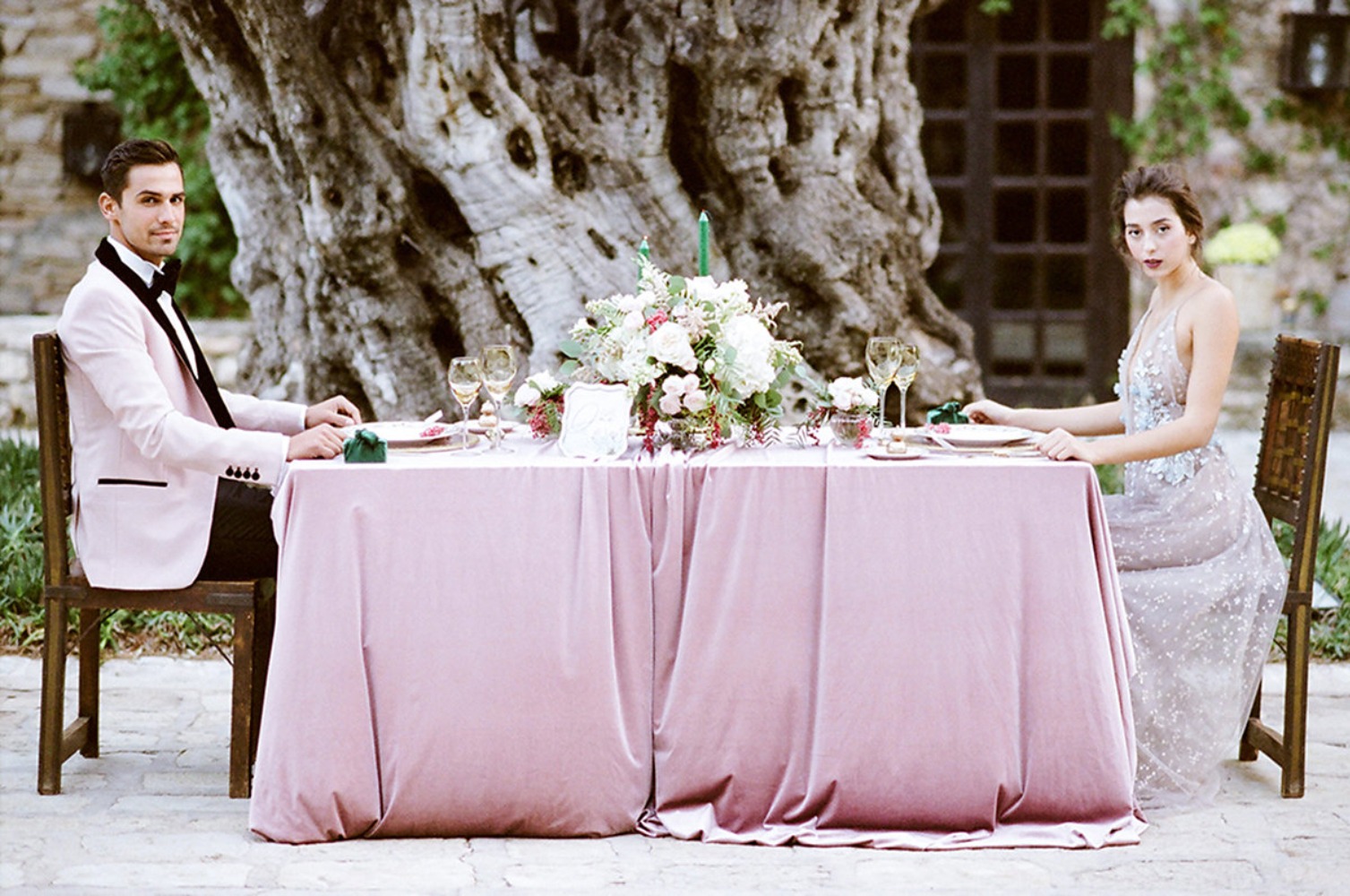 soft-pink-and-emerald-green-winter