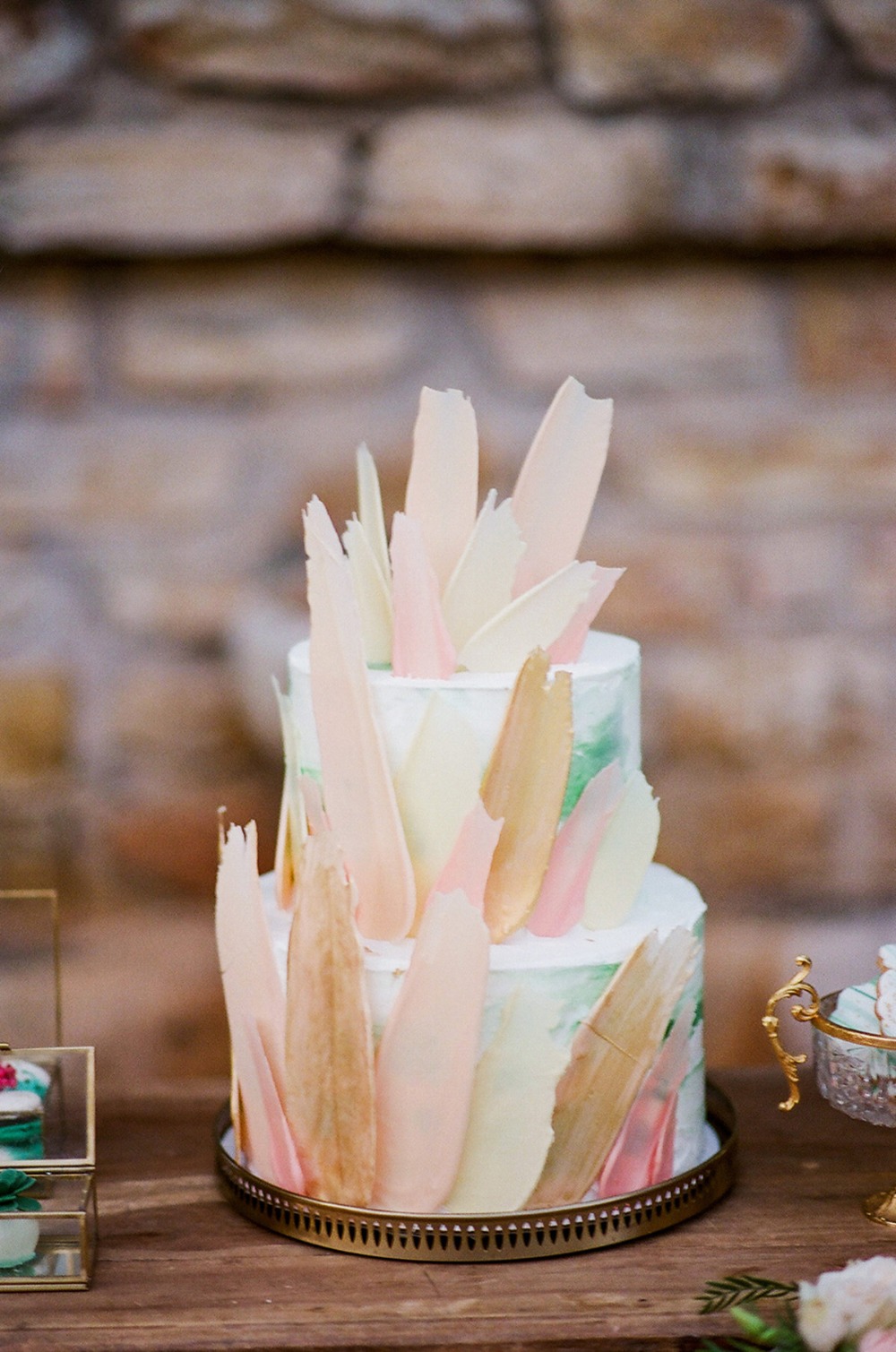 soft-pink-and-emerald-green-winter