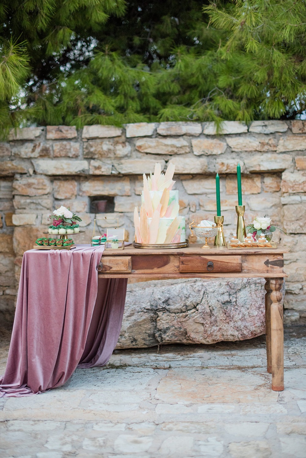 soft-pink-and-emerald-green-winter