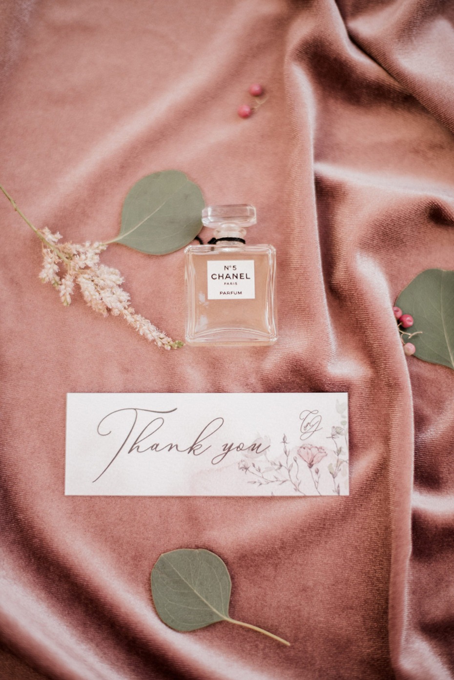 wedding perfume and thank you note