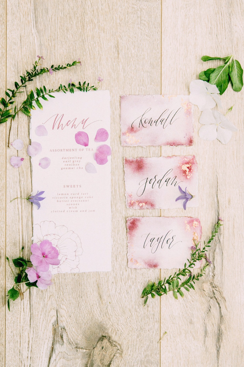 this-untamed-wedding-shoot-is-g-l-a-m