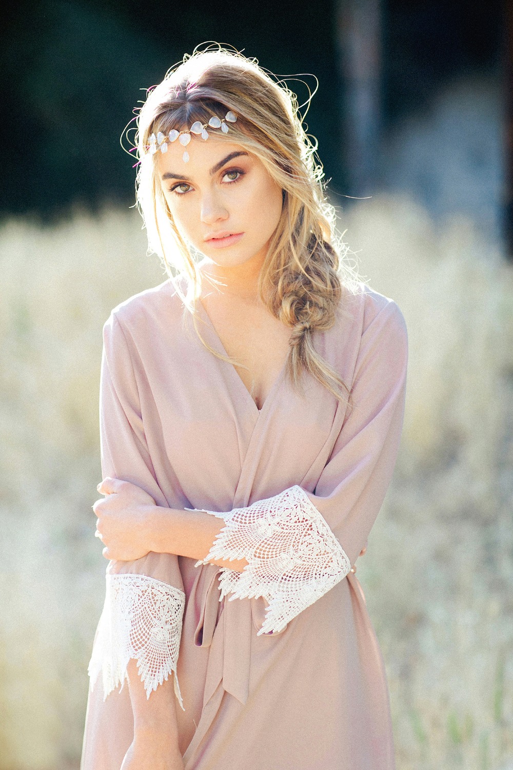 this-untamed-wedding-shoot-is-g-l-a-m