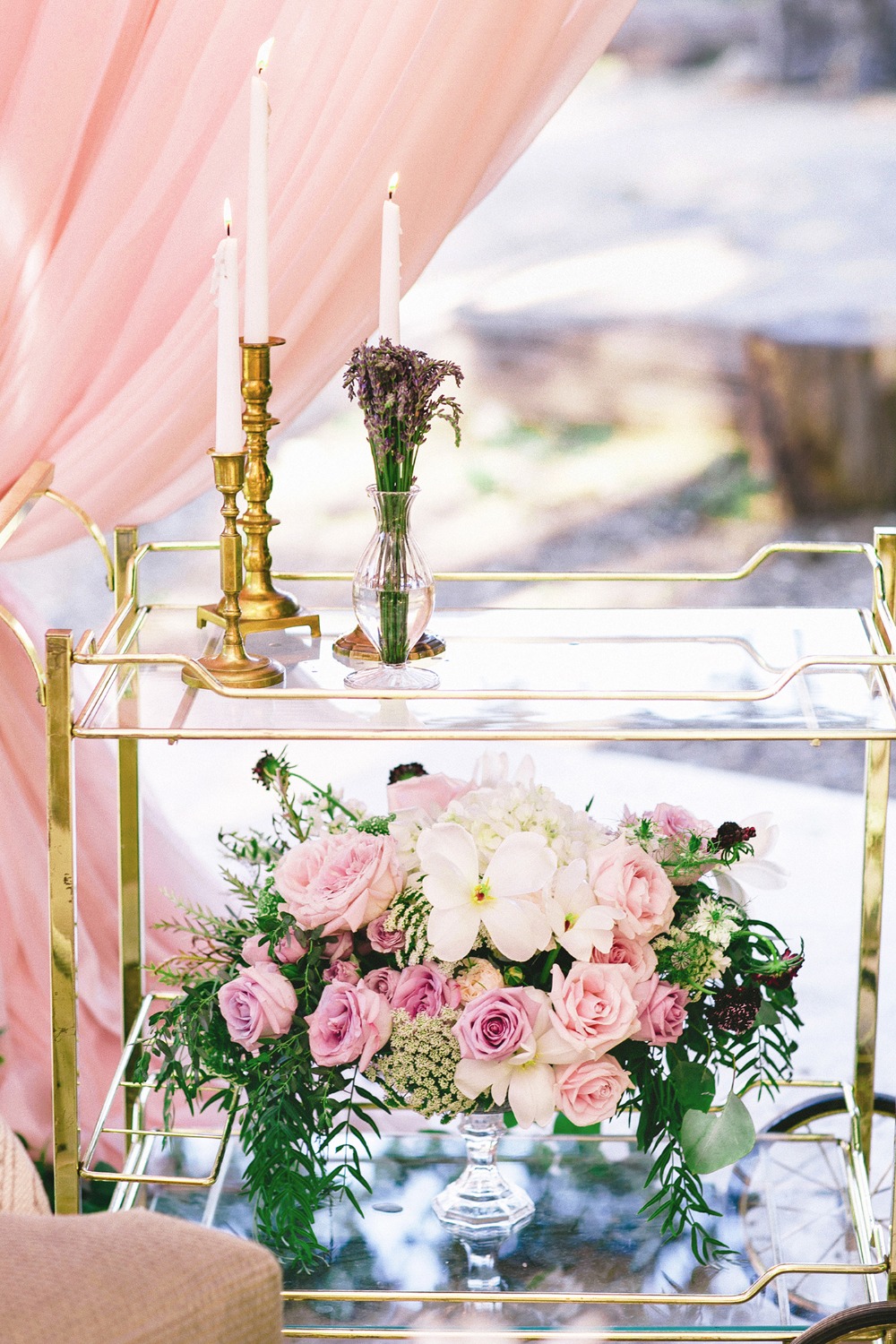 this-untamed-wedding-shoot-is-g-l-a-m