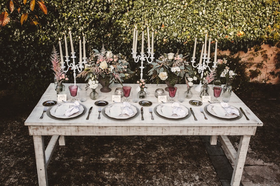 Shabby chic table with chandeliers