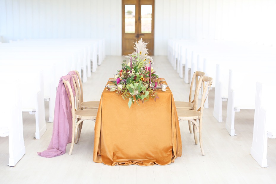 Jewel-toned table decor