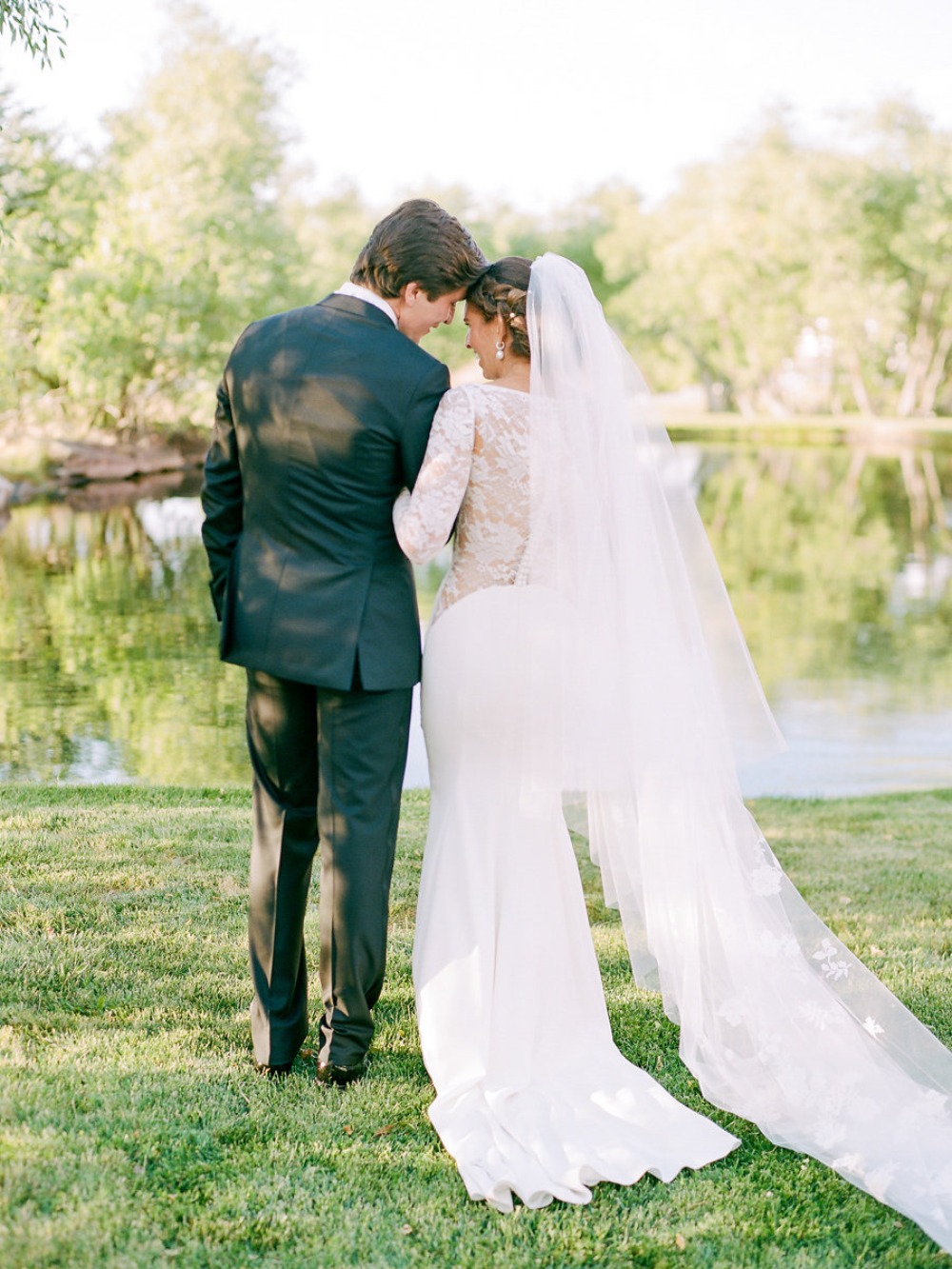 a-formal-green-amp-white-wedding-at