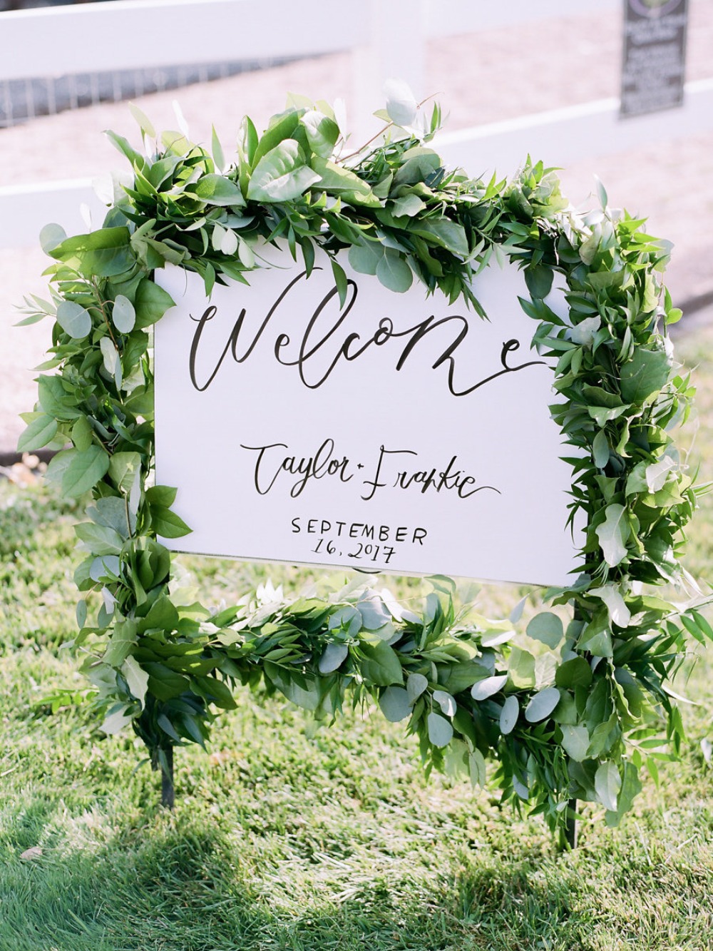 a-formal-green-amp-white-wedding-at