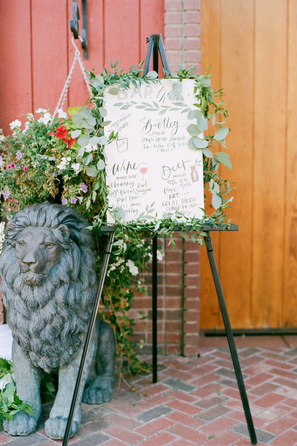 a-formal-green-amp-white-wedding-at