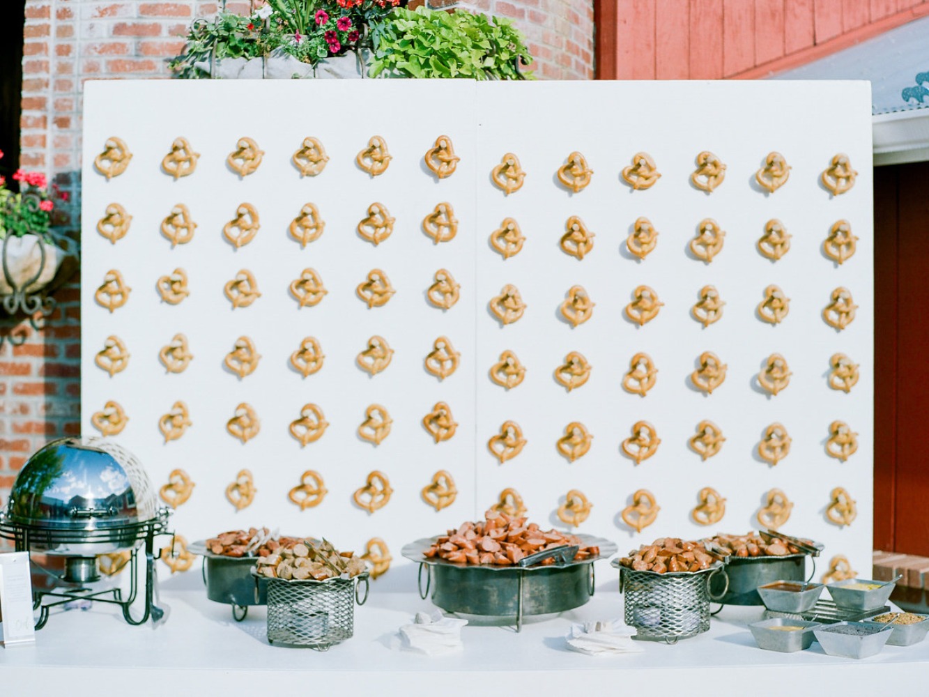 a-formal-green-amp-white-wedding-at