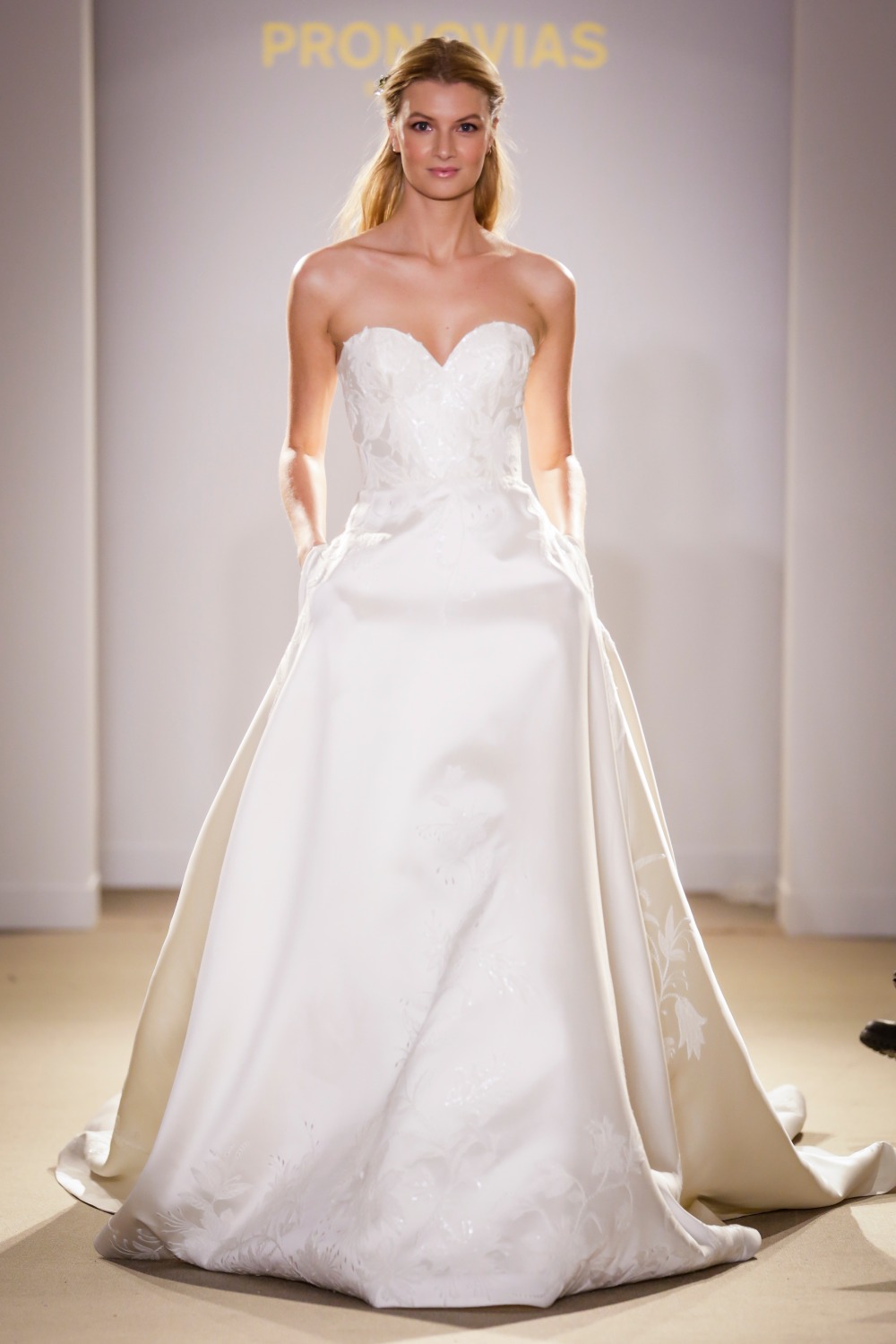 atelier-pronovias-2019-preview