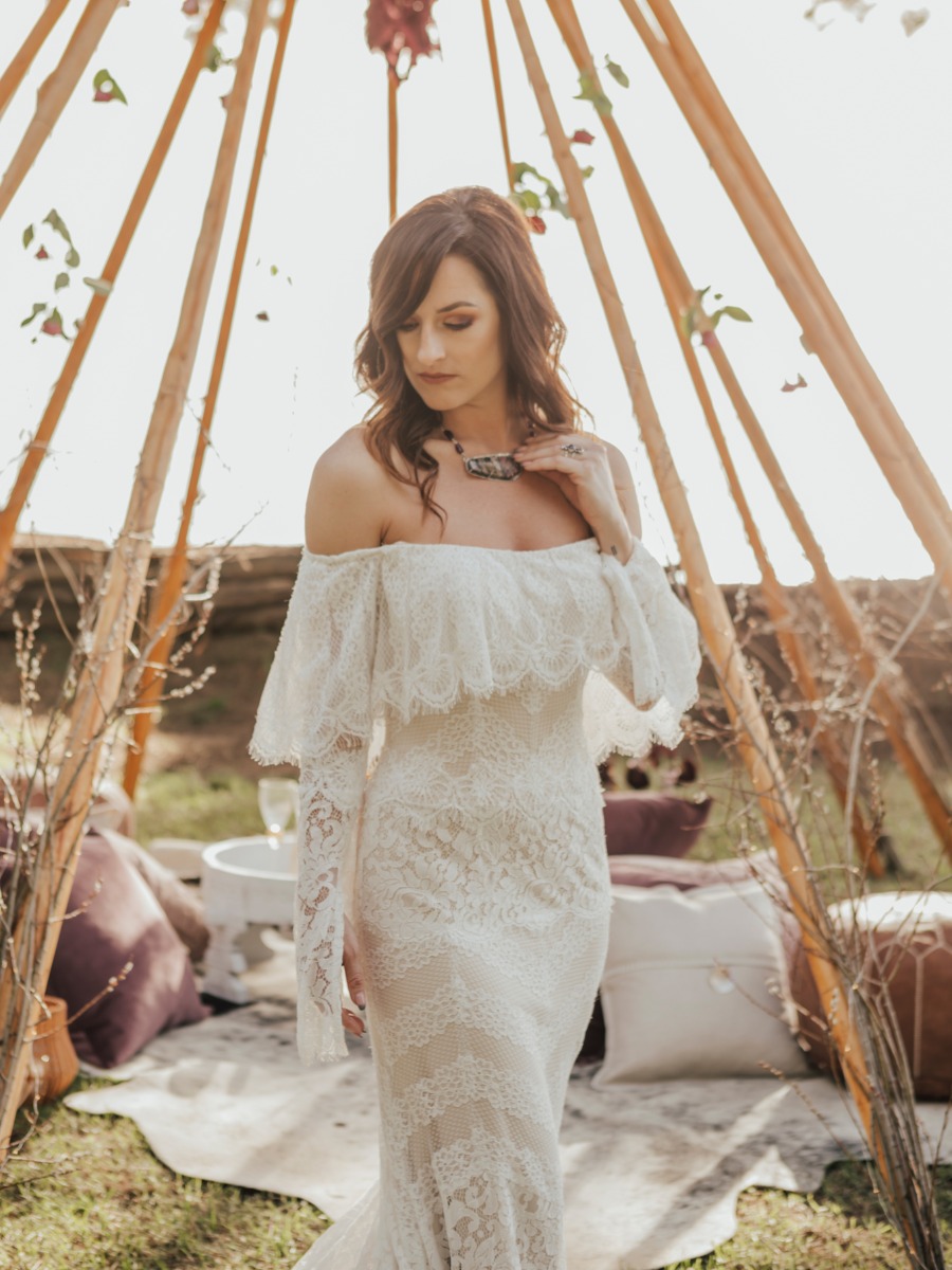 Bohemian Meets Vintage Wedding Inspiration on the Big Sur Coast