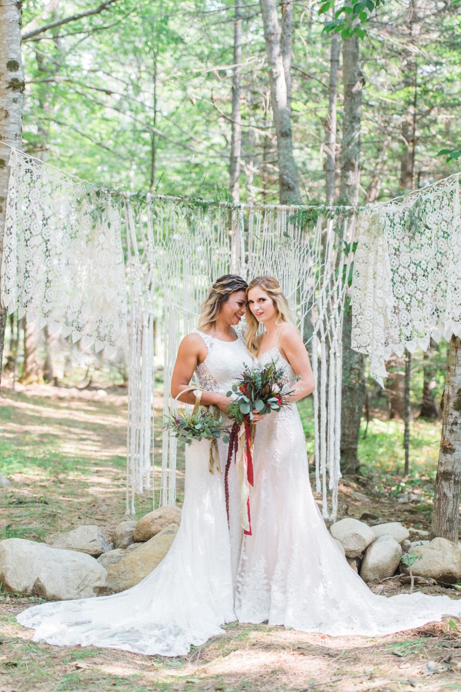 Macrame ceremony backdrop with lace