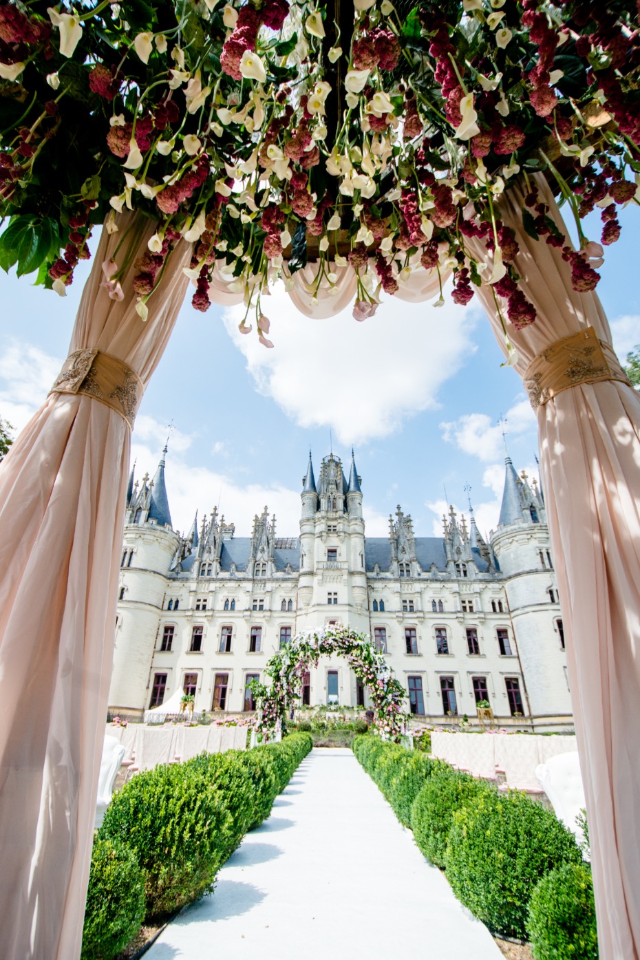 dream wedding at Chateau Challain