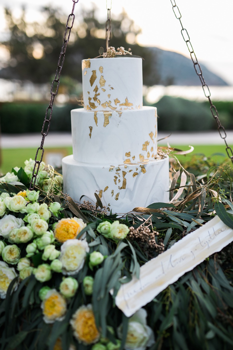 gold leaf marbled wedding cake