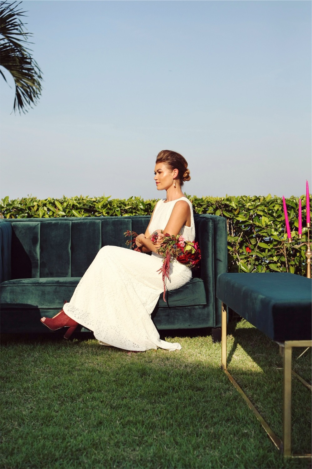 how-to-have-a-trendy-emerald-and-pink