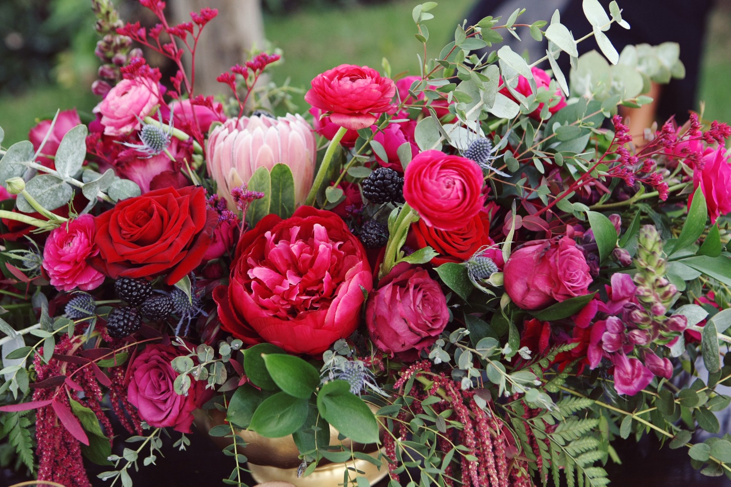 how-to-have-a-trendy-emerald-and-pink