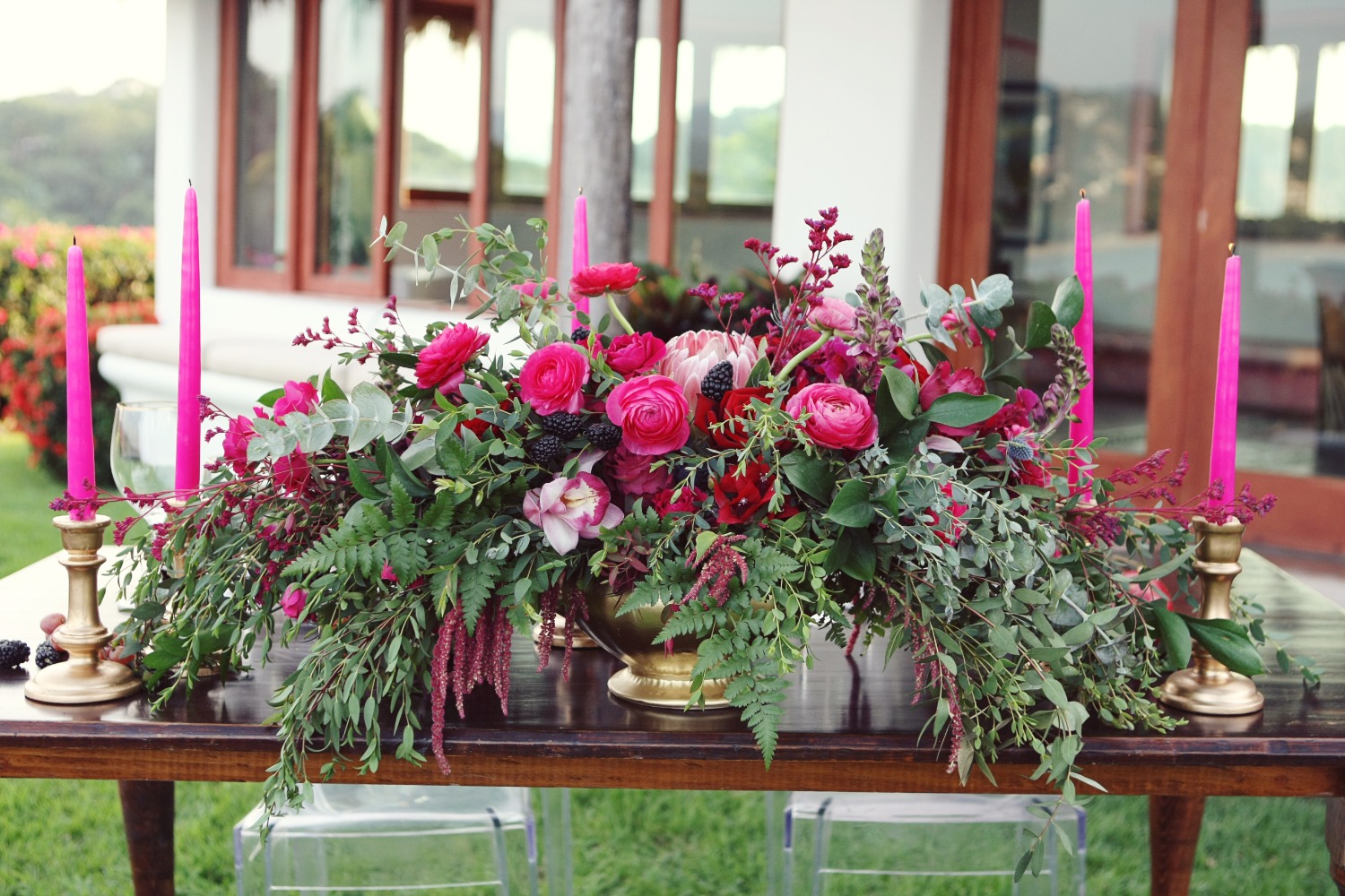 how-to-have-a-trendy-emerald-and-pink