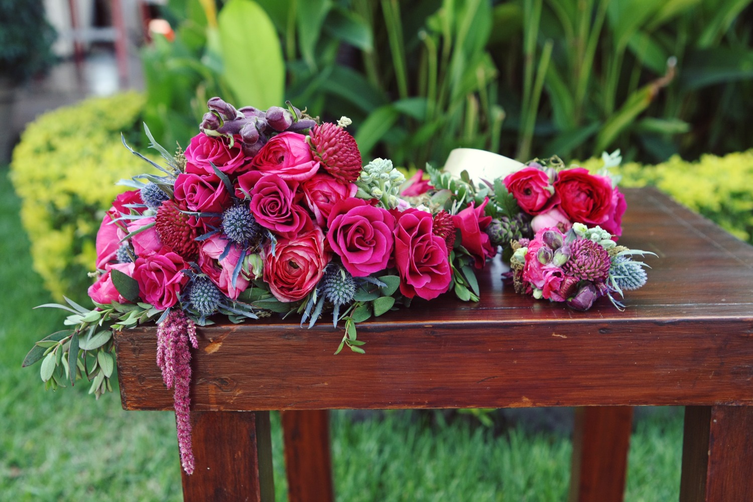 how-to-have-a-trendy-emerald-and-pink