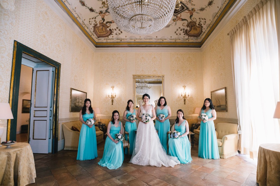 bridal party wedding photo idea