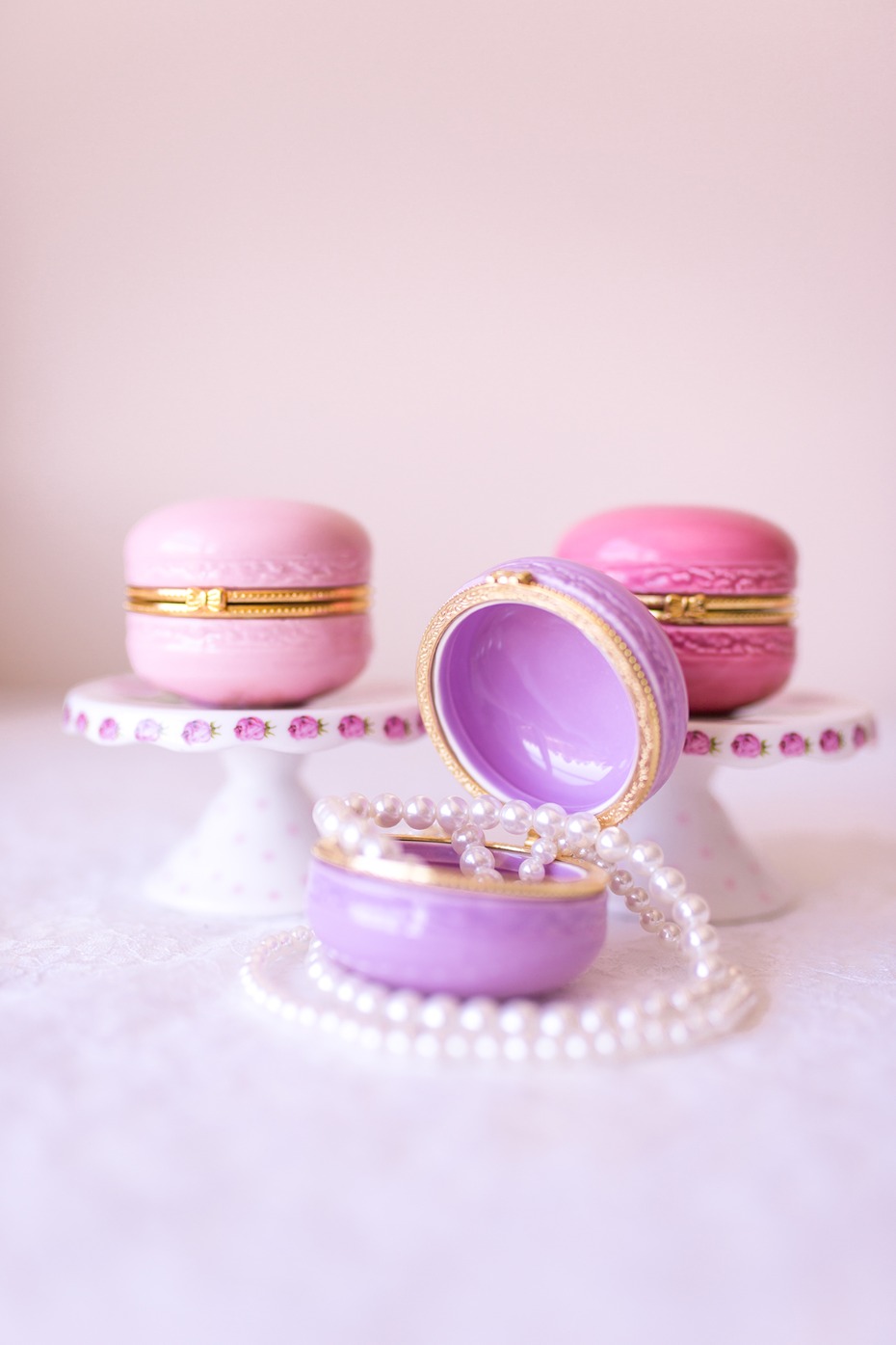pink wedding accessories