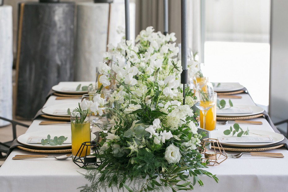 White and copper wedding table decor