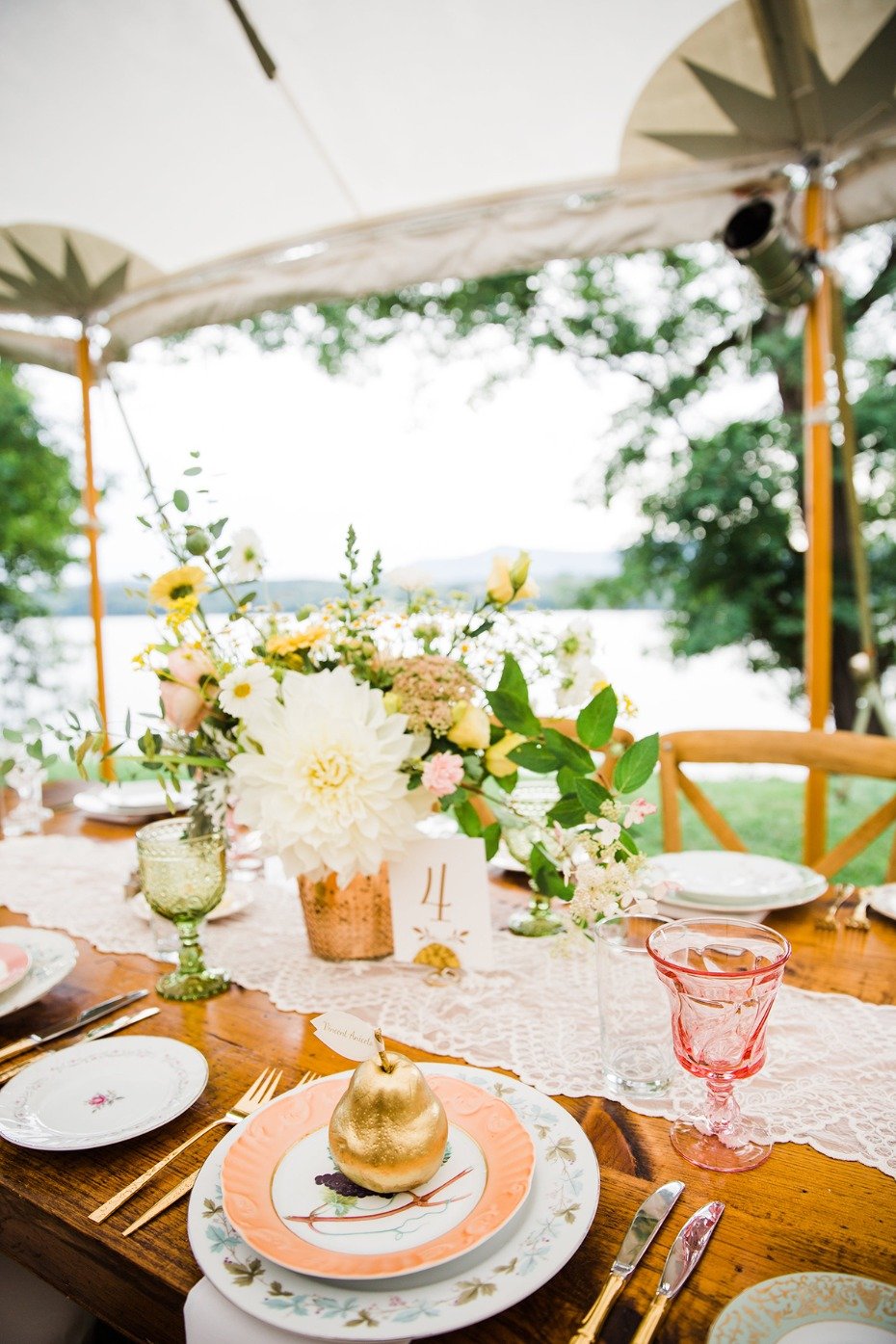 gold peach and light green wedding table decor