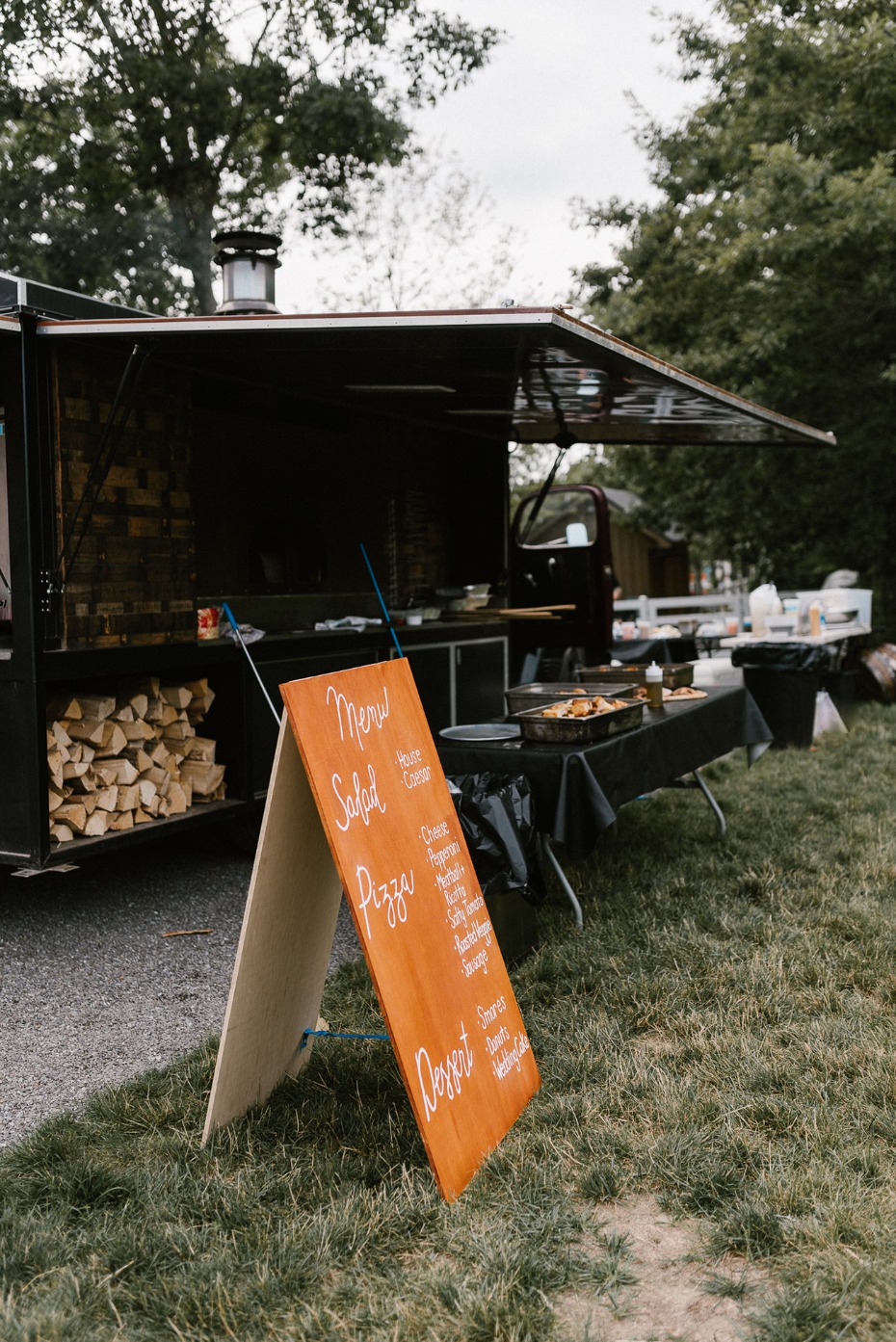 wood-fired pizza truck catering