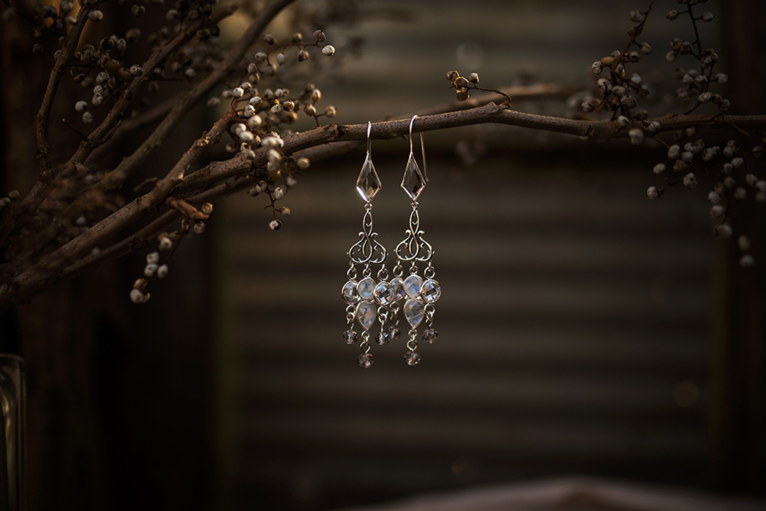 mismatched-and-salvaged-glamorous